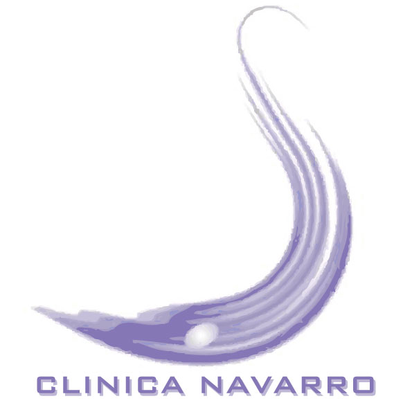 Logo clinica navarro square